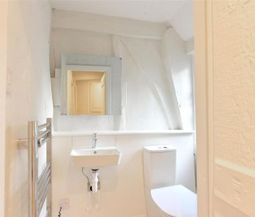 2 bedroom maisonette to rent - Photo 6