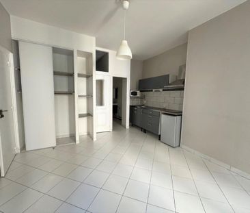 Location Appartement 1 pièce 34m² BLOIS 41000 - Photo 2