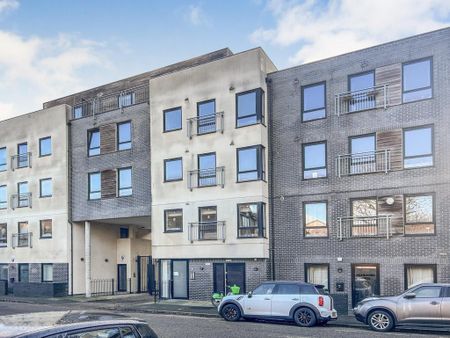 2 bedroom flat to rent - Photo 3