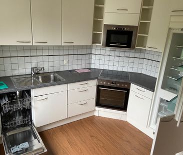 Romantische Dachwohnung mit grossem, isoliertem Dachgeschoss - Foto 3