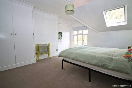 2 bedroom property to rent in New Malden - Photo 3