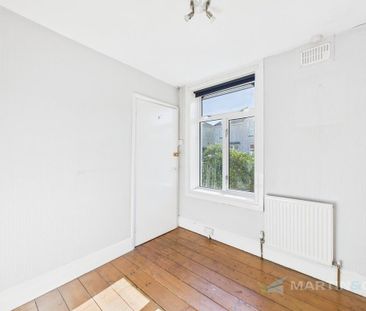 4 bedroom terraced house to rent - Photo 2