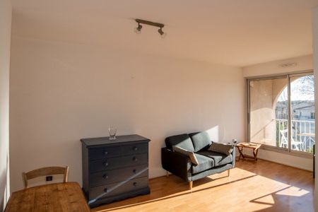A LOUER T1 BIS MEUBLE NARBONNE - Photo 3