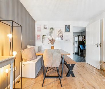 2 Bedroom House - Terraced - Photo 5