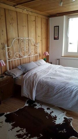 CHARMING 7½-ROOM DUPLEX - Photo 4