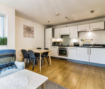 2 bedroom apartment to rent - Photo 2