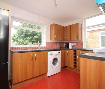 Marleen Avenue, Newcastle Upon Tyne - Photo 4