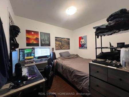 4K Spadina Avenue #1916 - Photo 2