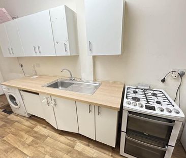 2 bedroom house to rent - Photo 1