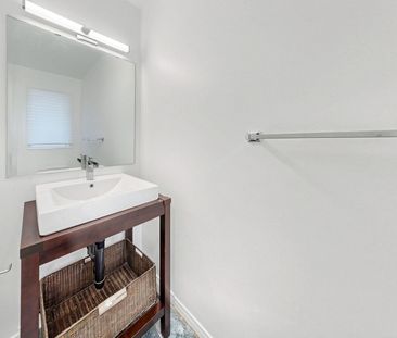 For Lease - 1399 Anton Square, Pickering, Ontario - Photo 5