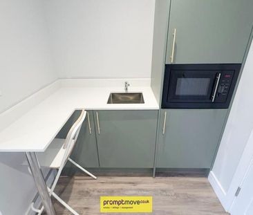 Studio to rent - Photo 4