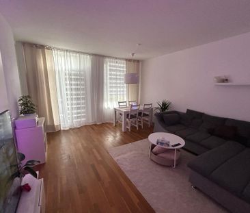 Lichtdurchflutete 2-Zimmer Wohnung mit Süd-West Balkon - Photo 1