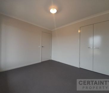 61 Tower St, Thornhill Park, Vic 3335 - Photo 5