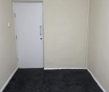 House share to rent - Photo 1