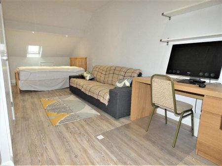 4 bedroom house share to rent - Photo 5