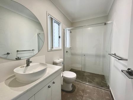 3 Bedroom Duplex in Ripley + yard maintenance included! - Photo 4