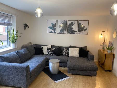 1 Bed Flat, Orchard Court, SE26 - Photo 2