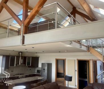 3 bedroom flat to rent - Photo 5