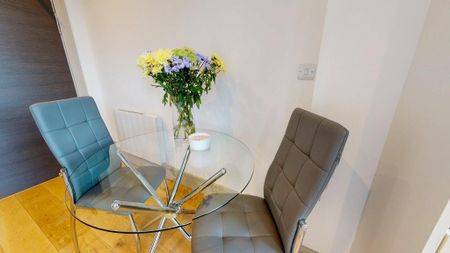 Studio to rent - Photo 5