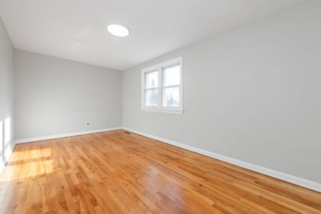 For Lease - 820 Smyth Road Unit# A, Elmvale Acres and Area, Ontario - Photo 5