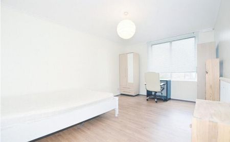 4 bedroom terraced house to rent - Photo 4