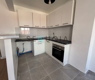 Location Appartement 2 pièces 52m² ANTIBES 06600 - Photo 3