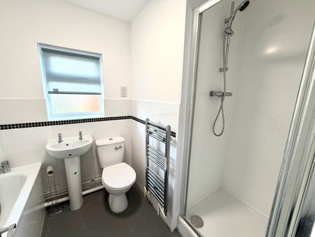 High Street, Didcot - Photo 5