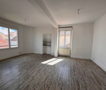 Location Appartement 4 pièces 95m² - Photo 1