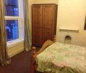 To Let 4 Bed House – between Newland Ave / Bev Rd HU5 - Photo 4