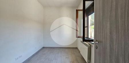 Trilocale in affitto - Photo 2