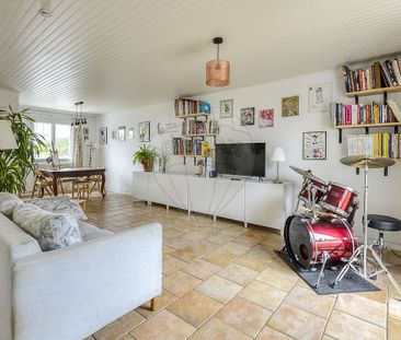 Location Maison 5 pièces 106m² LA CHAPELLE SUR ERDRE 44240 - Photo 1