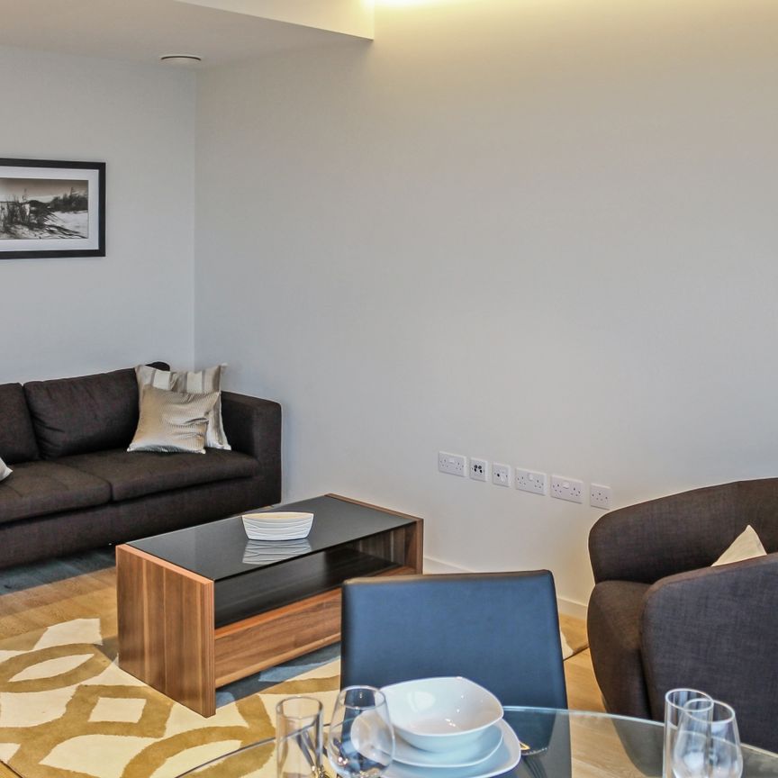 2 bedroom apartment to rent - Photo 1