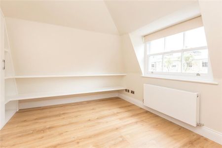 3 bedroom flat to rent - Photo 3