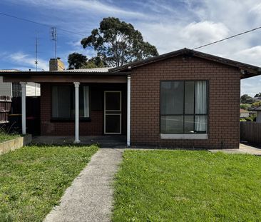 3 Bedroom Home - Photo 5