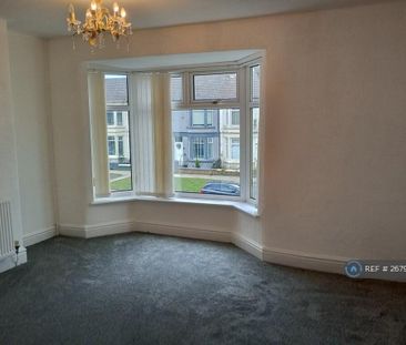 3 bedroom terraced house to rent - Photo 6