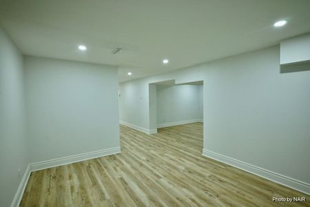 104 Av. Bannister Pointe-Claire, QC H9R - Photo 3