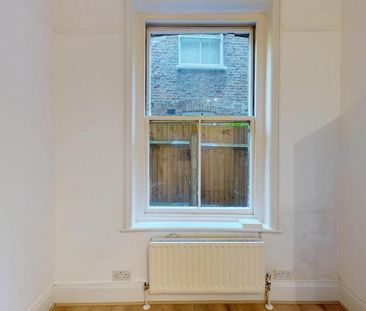 Studio to rent - Photo 6