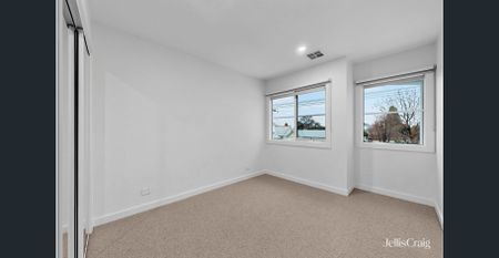 Brand New Townhome – Contemporary Living with Designer Finishes - Photo 4