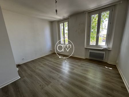 Location Appartement 2 pièces 44m² LA GARDE 83130 - Photo 5