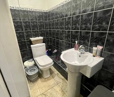 Room in a Shared House, Kynaston Road, CR7 - Photo 6