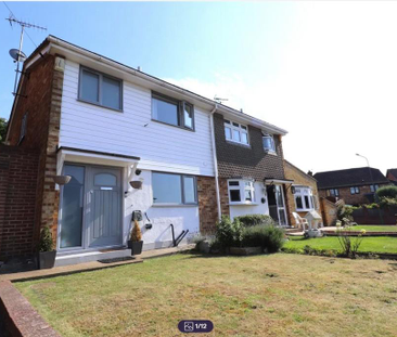 3 bedroom semi-detached house to rent - Photo 5