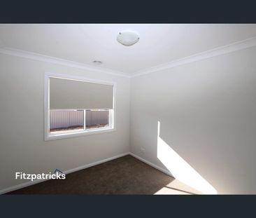 11 Thane Court, Lloyd, NSW 2650 - Photo 2