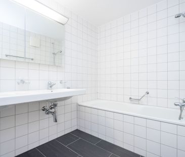 Idyllic living in the countryside with excellent transport links - Foto 2