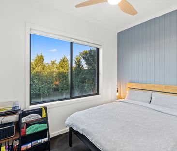 Charming 2-Bedroom Home in Thomastown - Photo 4