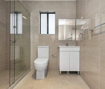 Modern Living - Photo 2