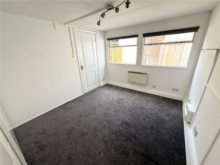 2 bedroom chalet to rent - Photo 5