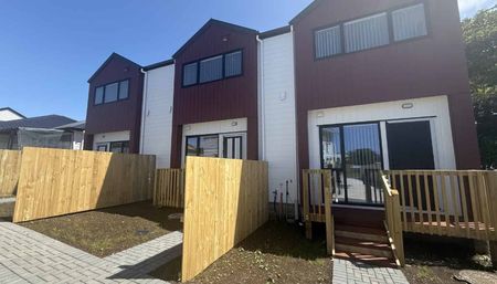 Lovely new 3 bedroom Home Mangere - Photo 5