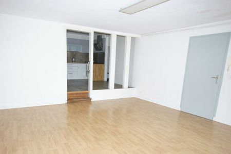 Appartement à louer RUFFEC - Photo 4