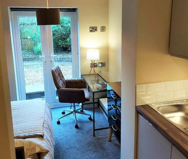 1 bedroom in a house share to rent - Photo 1