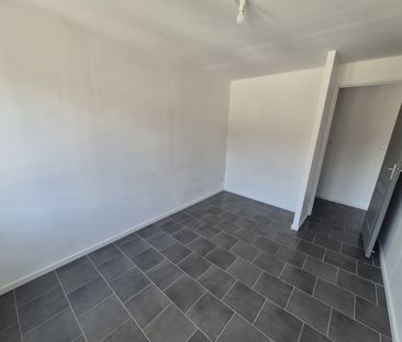 Location Appartement 2 pièces 35m² ANICHE 59580 - Photo 1